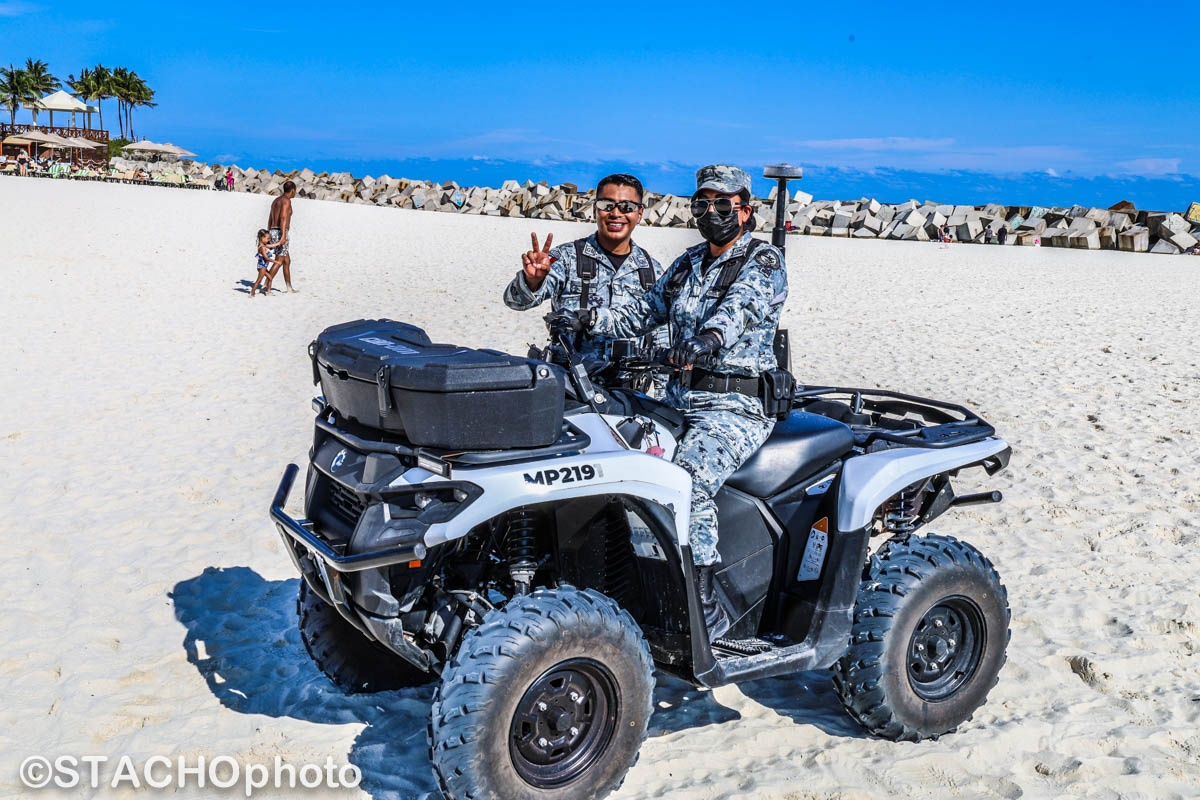 11.My sa o bezpecnost turistov postarame.jpg 